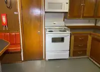 Ọkọ̀ ojú omi ìrìn-àjò fún tà