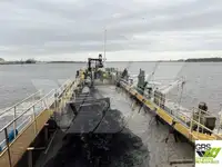 Ọkọ̀ ojú omi tí ó mú ìdọ̀tí fún tà