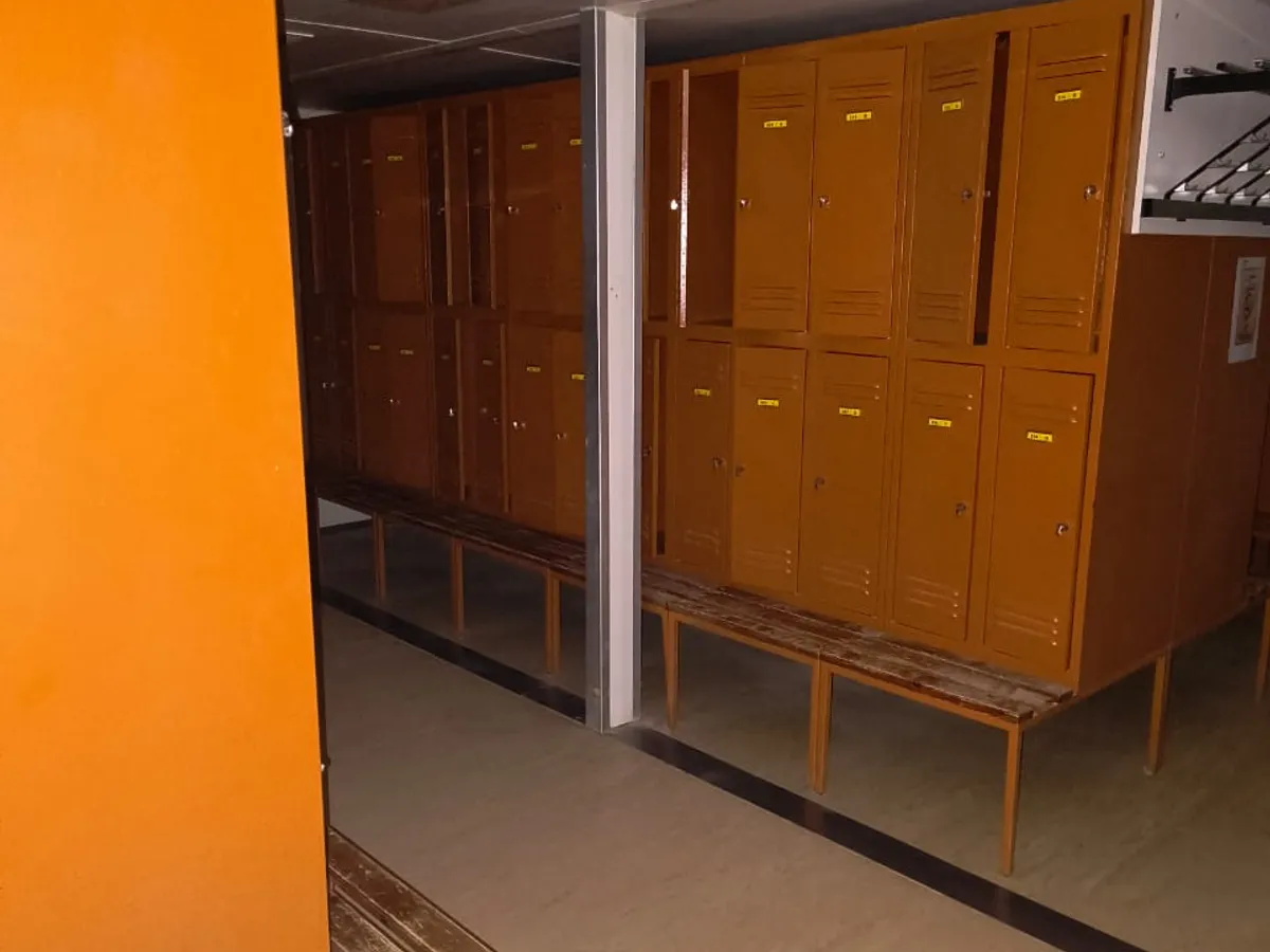 Ọkọ oju-omi ìgbé-àgbé fún tà