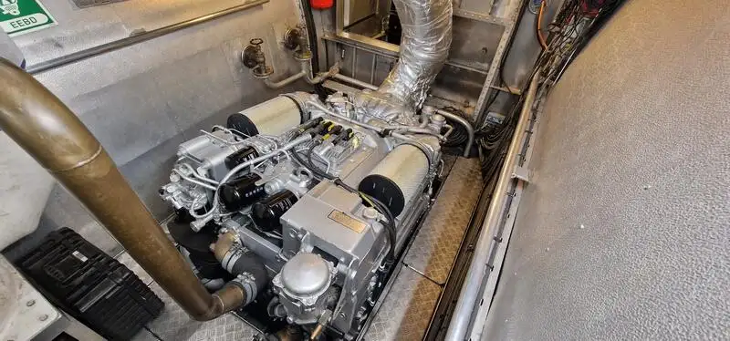 Ọkọ̀ tí ó mú ọkọ̀ rọ̀ fún tà