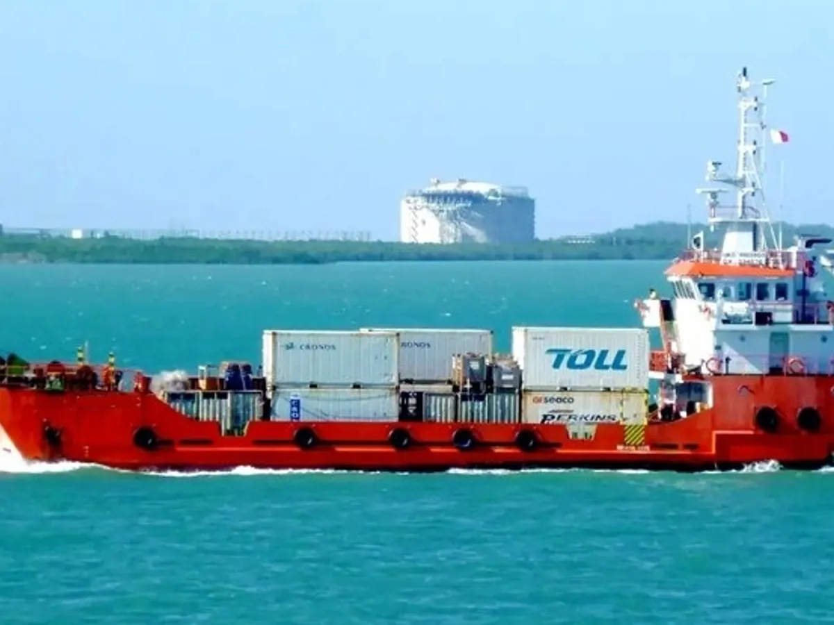Ọkọ omi Landing, Tank fún tà