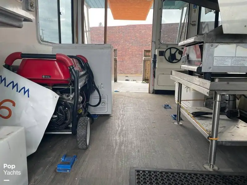 Catamaran fún tà
