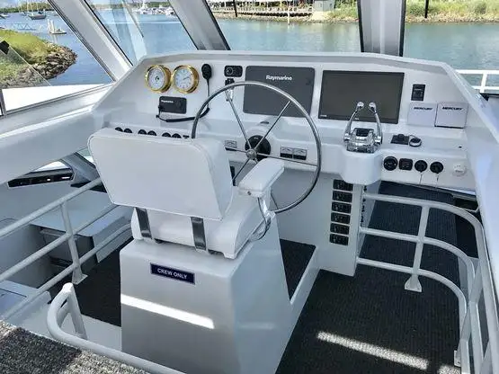 Catamaran fún tà