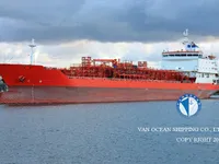 Ọkọ̀ tí ó mú epo / kemikali fún tà