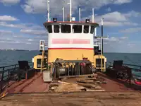 Ọkọ̀ ojú omi tí ó mú ìdọ̀tí fún tà