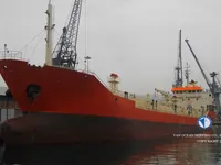 Ọkọ̀ tí ó mú epo / kemikali fún tà