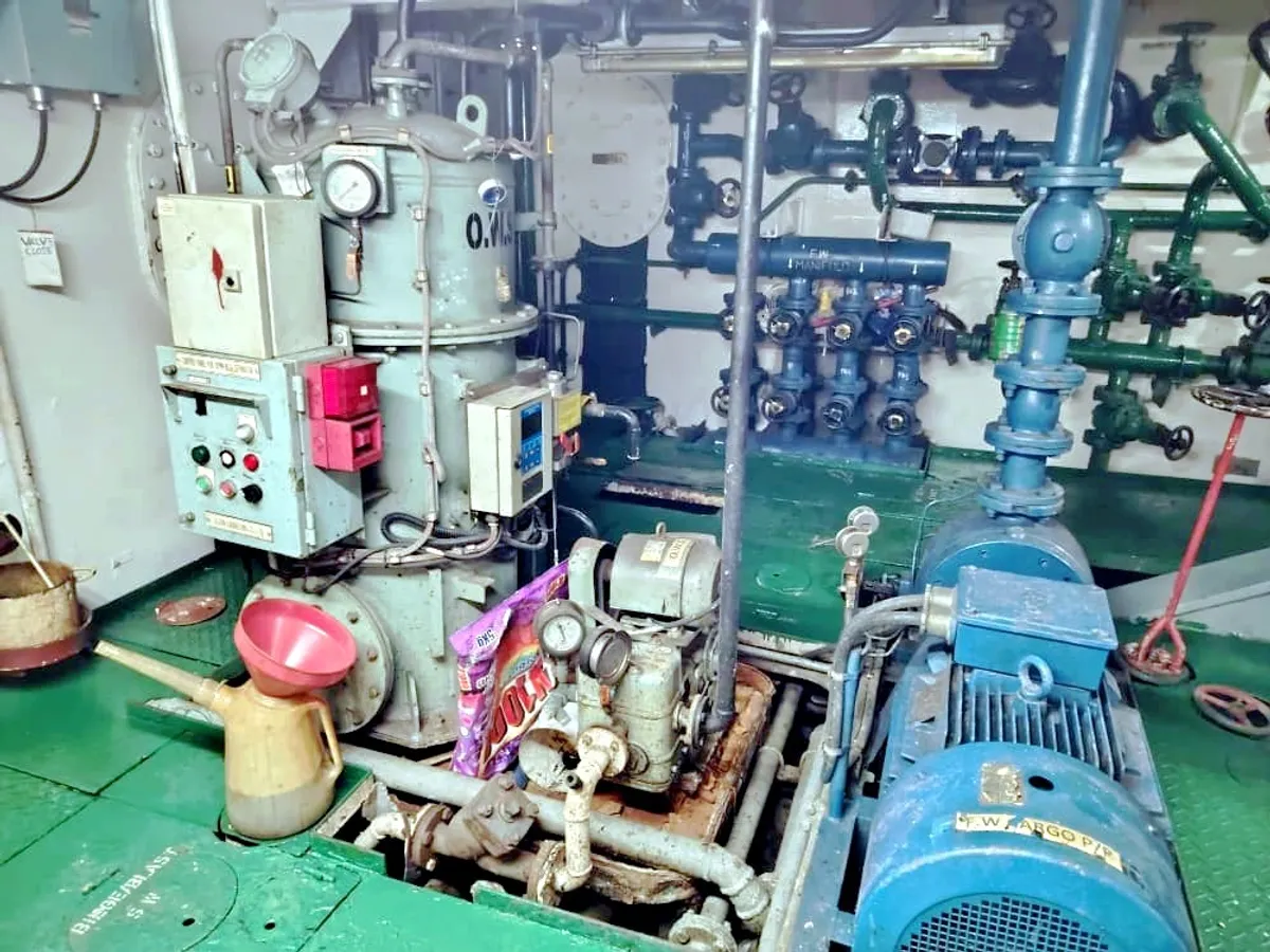 Ọkọ omi Landing, Tank fún tà