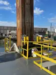 Ọkọ̀ ojú omi tí ó mú ìdọ̀tí fún tà