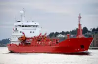 Oil/Chemical tanker fun tita