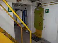Ọkọ̀ tí ó mú epo / kemikali fún tà