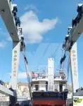 Ọkọ̀ ọpọlọpọ̀ ènìyàn fún tà