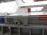 Ọkọ̀ ojú omi tí ó mú àwọn ìkọ́kọ̀ fún tà