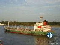 Ọkọ̀ tí ó mú epo / kemikali fún tà