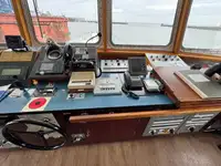 Ọkọ̀ ojú omi ìrìn-àjò fún tà