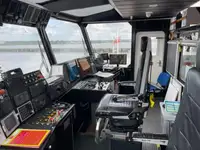 Ọkọ̀ ojú omi tí ó mú àwọn ìkọ́kọ̀ fún tà