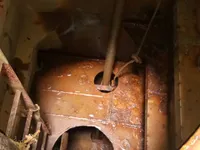Ọkọ̀ tí ó mú epo / kemikali fún tà