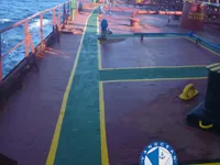 Ọkọ̀ tí ó mú epo / kemikali fún tà