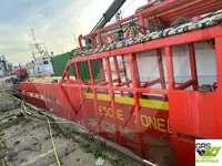 Ọkọ omi ti o mu ọja fún tà