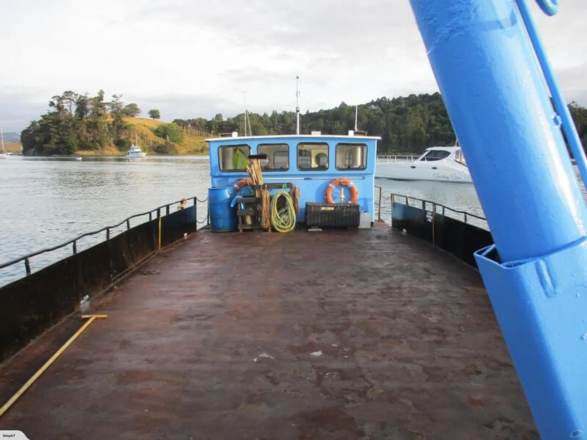 Ọkọ omi Landing, Tank fún tà