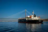 Ọkọ̀ tí ó mú ọkọ̀ rọ̀ fún tà