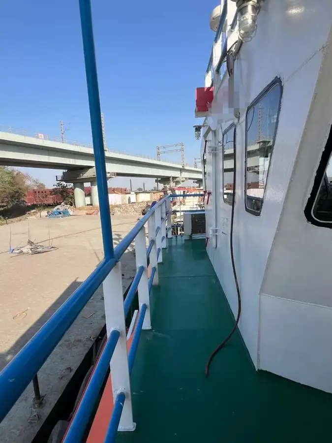 Ọkọ omi ti o fa fún tà