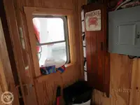 Ọkọ̀ tí ó mú ẹja fún tà