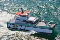 Wind farm service vessel fun tita
