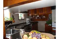 Ọkọ̀ ojú omi ìrìn-àjò fún tà