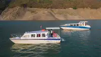 Ọkọ̀ ojú omi ìrìn-àjò fún tà