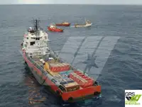 Ọkọ omi ti o mu ọja fún tà