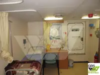 Ọkọ omi ti o mu ọja fún tà