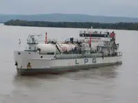 Ọkọ̀ ojú omì fún iṣẹ́ gbigbé LNG fún tà
