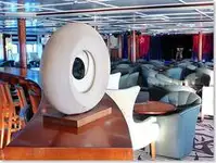 Ọkọ̀ ojú omi ìrìn-àjò fún tà