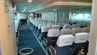 Ọkọ̀ ojú omi ìrìn-àjò fún tà