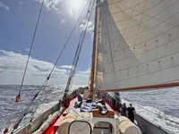 Yacht fún tà