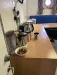 Ọkọ̀ ojú omi tí ó mú ìdọ̀tí fún tà