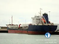 Ọkọ̀ tí ó mú epo / kemikali fún tà