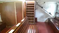Ọkọ̀ ojú omi ìrìn-àjò fún tà