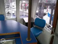 Ọkọ̀ ojú omi kékeré fún tà