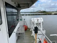 Ọkọ̀ ojú omi tí ó mú àwọn ìkọ́kọ̀ fún tà