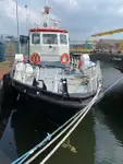 Ọkọ̀ ojú omi tí ó mú ìdọ̀tí fún tà