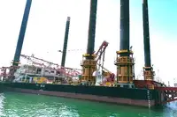 Barge fun tita