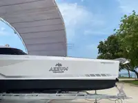 Ọkọ̀ ojú omi ìrìn-àjò fún tà