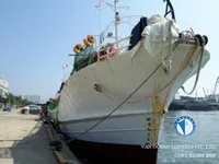 Ọkọ̀ tí ó mú ẹja squid fún tà