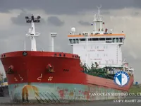 Ọkọ̀ tí ó mú epo / kemikali fún tà