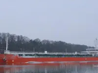 Ọkọ̀ tí ó mú epo / kemikali fún tà