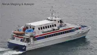Catamaran fún tà