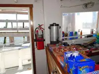 Ọkọ̀ ojú omi kékeré fún tà