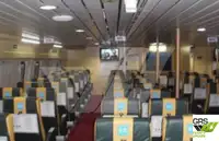 Ọkọ̀ ọpọlọpọ̀ ènìyàn fún tà