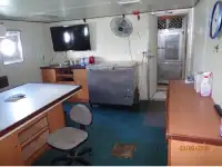 Ọkọ omi Landing, Tank fún tà
